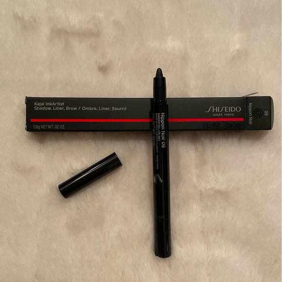 Sheiseido make-up set, bag and travel bag/clutch - Picture 5 of 8